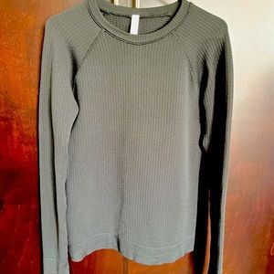 Lululemon Long Sleeve Woven Pullover Ribbed black size 10